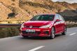 Volkswagen Golf GTI sportiskā hečbeka apskats foto 3