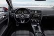 Volkswagen Golf GTI sportiskā hečbeka apskats foto 6