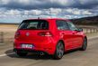 Volkswagen Golf GTI sportiskā hečbeka apskats foto 9