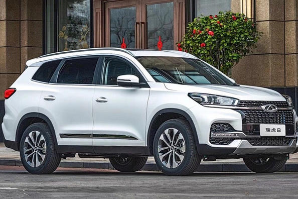 Chery Tiggo 8 vidēja izmēra krosovera apskats