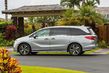 Honda Odyssey astoņvietīgā pilna izmēra minivena apskats foto 4