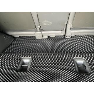 Bagāžnieka paklājiņu komplekts, 2 gab. (EVA, 7 vietas, melns) Lexus LX570/450d 2008–2022 foto 4