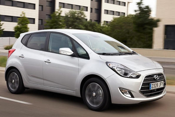 Hyundai ix20 subkompaktā vienapjoma auto apskats