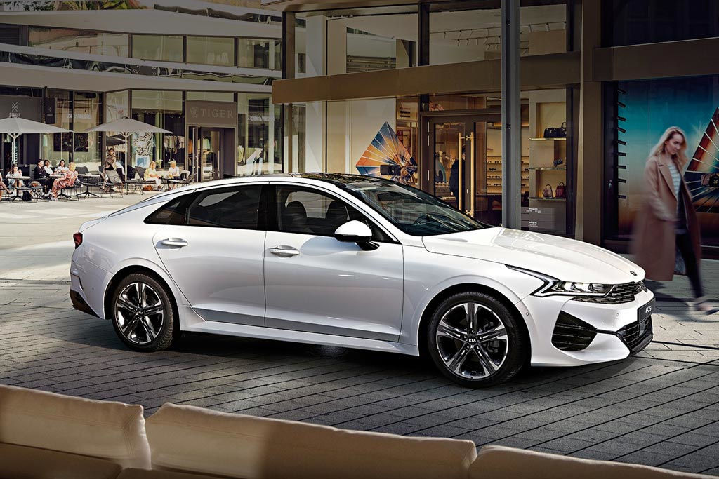 Jaunā KIA Optima sedana paaudze