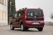 Atjauninātā Fiat Doblo kompakta minivena apskats foto 7