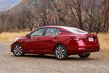2020. modeļa gada Nissan Sentra sedana apskats foto 2