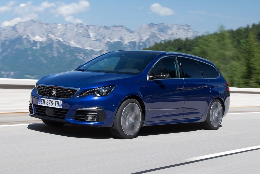 Atjaunotā universāļa Peugeot 308 SW apskats