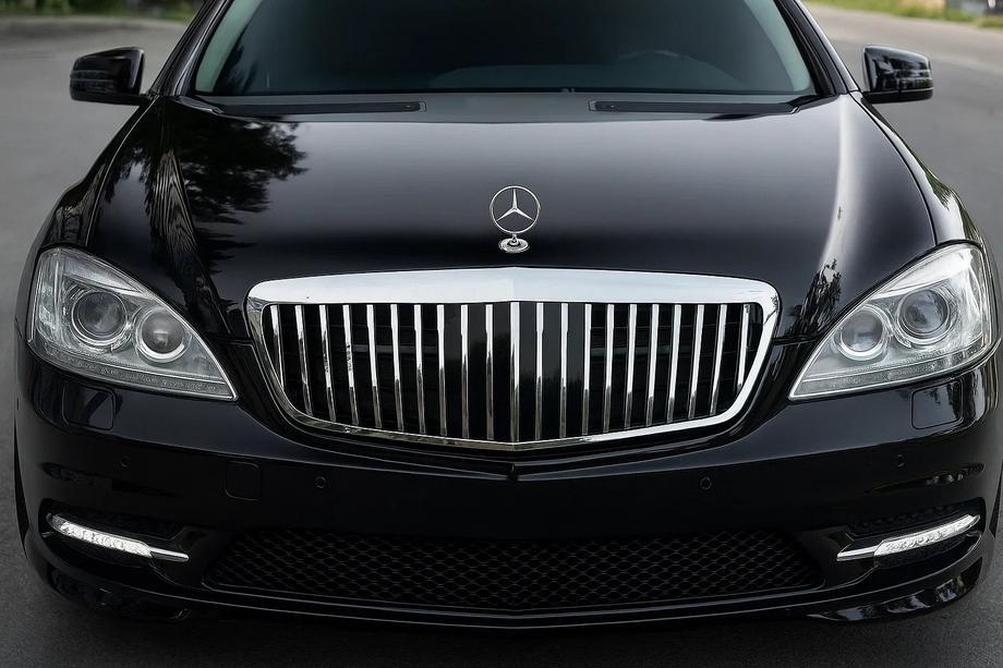 Mercedes S-class W221 2005–2013 Radiatora reste Maybach V1 (2009-2013) Image