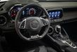 Sportiskā kupejas Chevrolet Camaro modernizēta restailinga versija foto 11