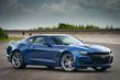 Sportiskā kupejas Chevrolet Camaro modernizēta restailinga versija foto 1