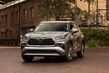 Jaunās paaudzes krosovers Toyota Highlander foto 1