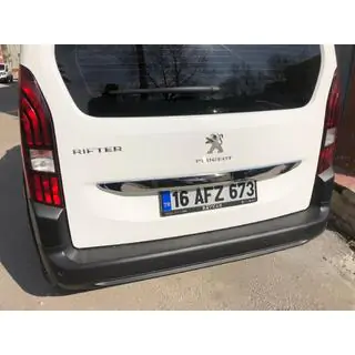 Nerūsējošā tērauda līste virs numura zīmes foto 2