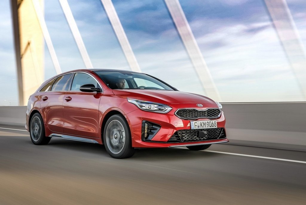 Kompaktā universāļa KIA ProCeed apskats