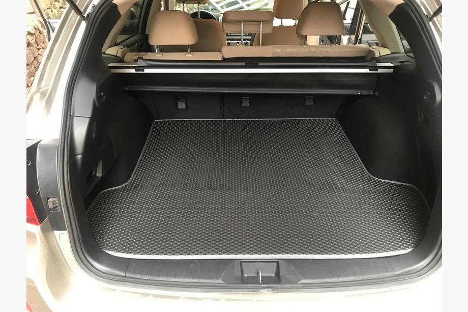 Subaru Outback 2014–2019 Bagāžnieka paklājiņš (melns, EVA) Image