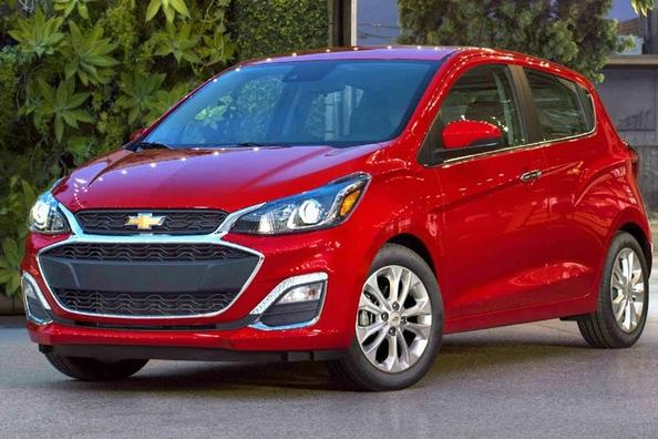 Subkompaktā hečbeka Chevrolet Spark apskats