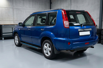 Nissan X-trail T30 2002–2007 Sānu sliekšņi Maya Blue (2 gab., alumīnijs) foto 1