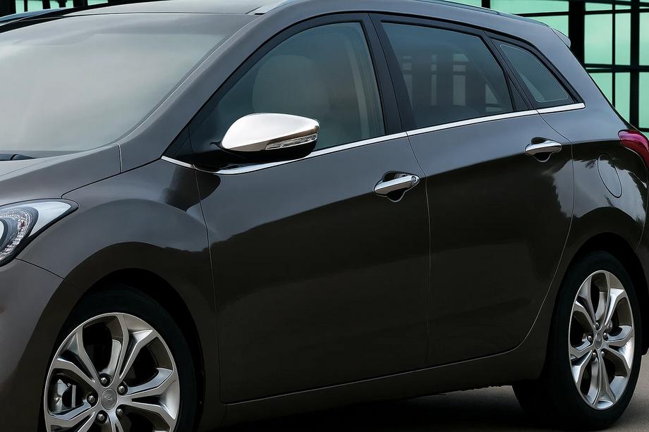 Hyundai Accent 2011–2017 Spoguļu uzlikas ar izgriezumu pagrieziena rādītājam (2 gab.) Carmos – turku nerūsējošais tērauds Image