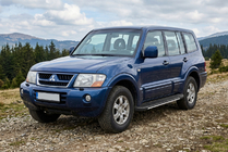 Mitsubishi Pajero Wagon III 1999–2006 Sānu sliekšņi Bosphorus Grey (2 gab., alumīnijs) foto 1