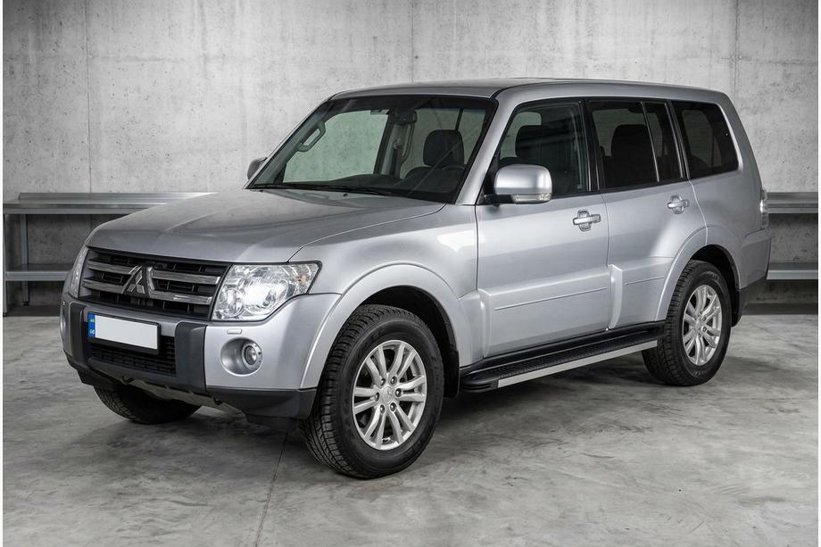 Mitsubishi Pajero Wagon IV 2006–2021 Sānu sliekšņi Maya V1 (2 gab., alumīnijs) Image