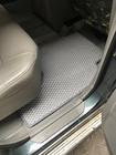 Nissan Patrol Y61 1997–2011 EVA auto paklājiņi (pelēki) foto 4