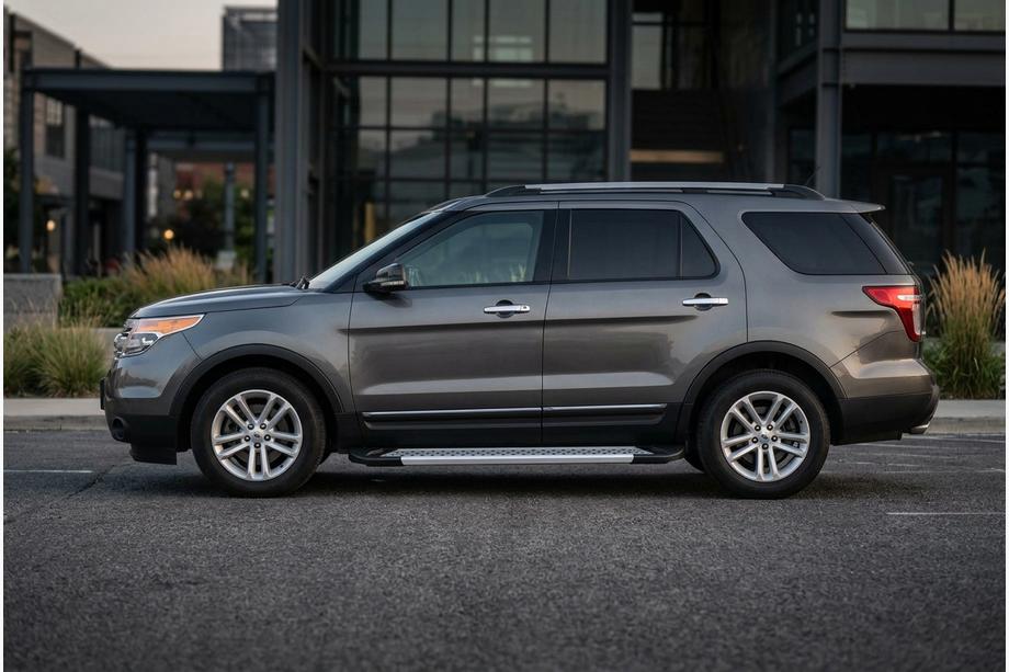 Ford Explorer 2011–2019 Sānu pakāpieni New Vision Grey (2 gab., alumīnijs) Image
