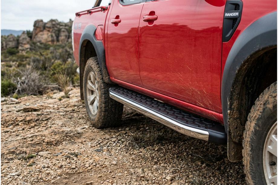 Ford Ranger 2007–2011 Sānu pakāpieni BlackLine (2 gab., alumīnijs) Image