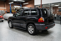 Hyundai Santa Fe 1 2000–2006 Sānu sliekšņi Tayga Black (2 gab., alumīnijs) foto 1