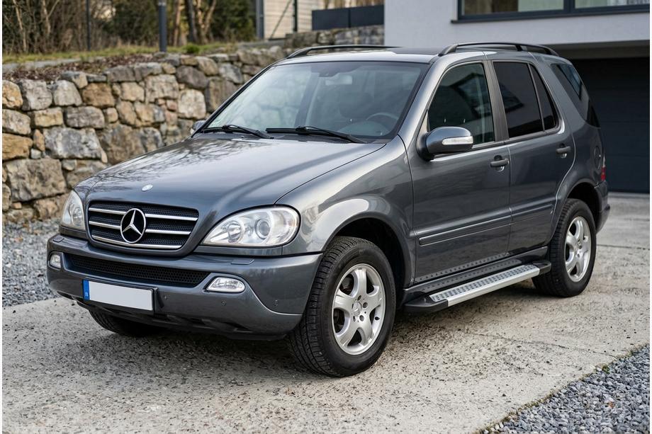 Mercedes ML W163 1997–2005 Sānu pakāpieni New Vision Grey (2 gab., alumīnijs) Foto 1