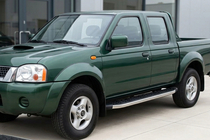 Nissan NP300 1999–2015 Sānu pakāpieni BlackLine (2 gab., alumīnijs) foto 1