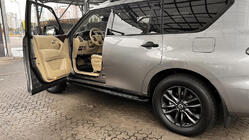 Nissan Patrol Y62 2010–2024 Sānu pakāpieni New Vision Grey (2 gab., alumīnijs) foto 4
