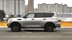 Nissan Patrol Y62 2010–2024 Sānu pakāpieni New Vision Grey (2 gab., alumīnijs) foto 10