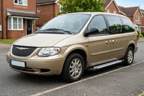 Chrysler Voyager 2001–2007 Sānu pakāpieni Allmond Grey (2 gab., alumīnijs) foto 1