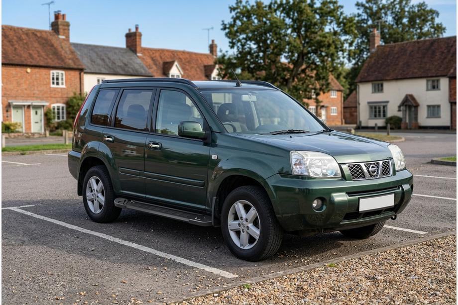 Nissan X-trail T30 2002–2007 Sānu sliekšņi RedLine Black (2 gab., alumīnija) Image