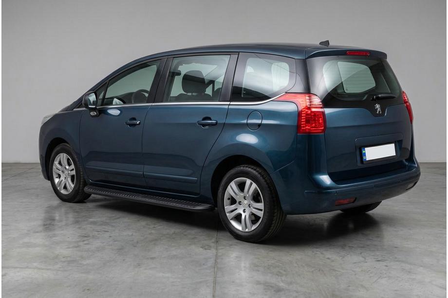 Peugeot 5008 2009–2016 Sānu sliekšņi Tayga Black (2 gab., alumīnijs) Image
