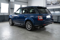 Range Rover Sport 2005–2013 Sānu sliekšņi Tayga Black (2 gab., alumīnijs) foto 1