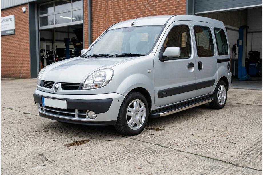 Renault Kangoo 1998–2008 Sānu pakāpieni BlackLine (2 gab., alumīnijs) Image