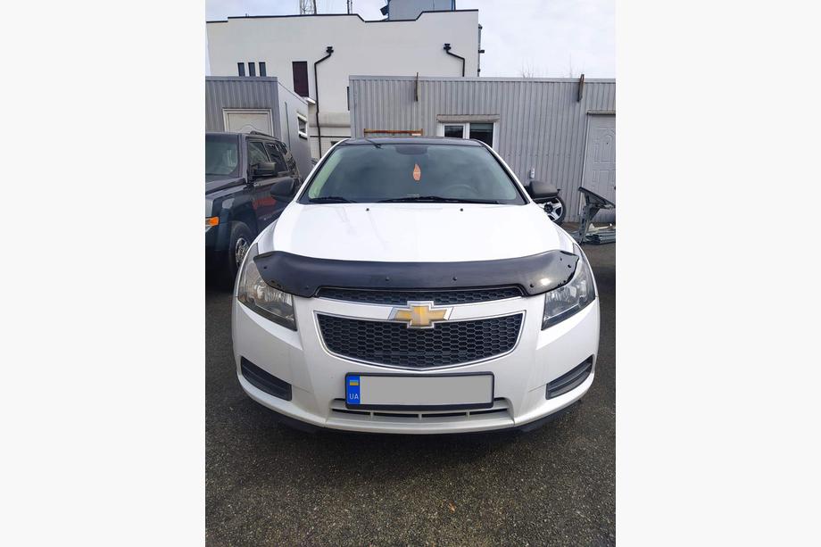 Chevrolet Cruze 2009–2015 Motora pārsega deflektors (Eurocap) Image