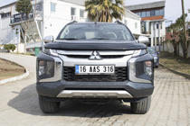Mitsubishi L200 2015–2024 Motora pārsega deflektors (2019+, EuroCap) foto 14