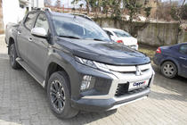 Mitsubishi L200 2015–2024 Motora pārsega deflektors (2019+, EuroCap) foto 7