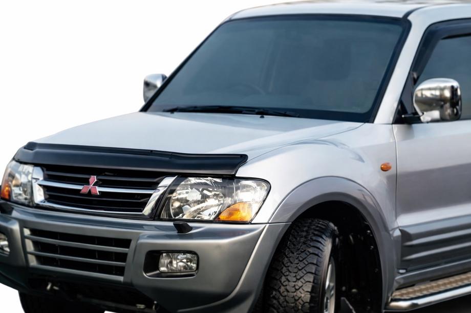 Mitsubishi Pajero Wagon III 1999–2006 Motora pārsega deflektors (EuroCap) Image