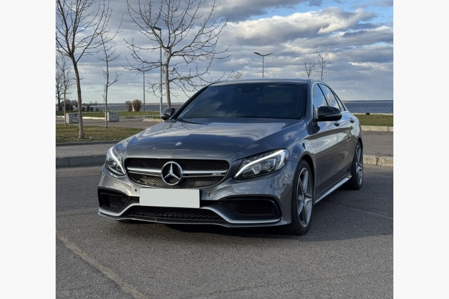 Mercedes C-class W205 2014–2021 Virsbūves komplekts ar pilnu aizmugurējo buferi (AMG C63-designs 2014-2018) Image