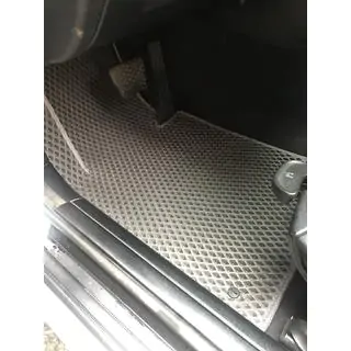 EVA auto paklājiņi (melni) foto 2