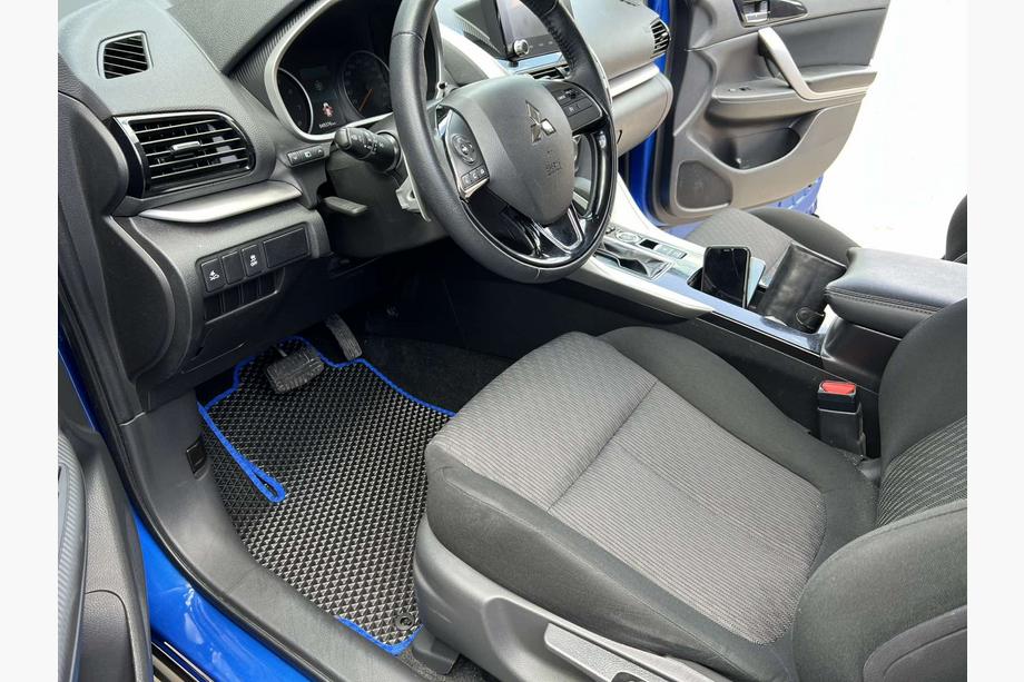 Mitsubishi Eclipse Cross 2017– EVA auto paklājiņi (melni) Image
