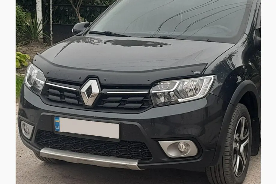 Renault Logan MCV 2013–2022 Motora pārsega deflektors (EuroCap) Foto 5