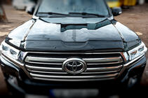 Toyota Land Cruiser 200 2007–2021 Kapota deflektors 2015+ (EuroCap) foto 4