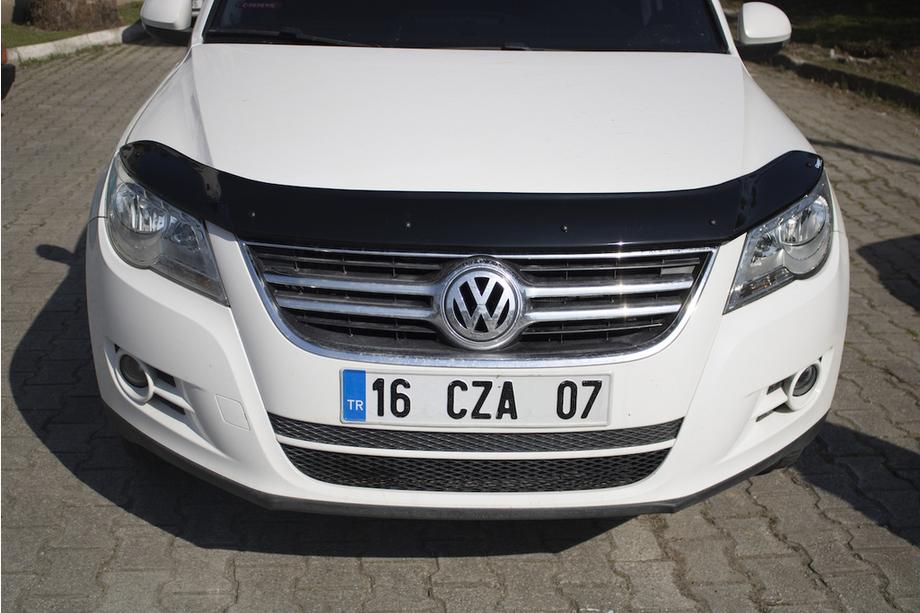 Volkswagen Tiguan 2007–2016 Motora pārsega deflektors (EuroCap) Foto 9
