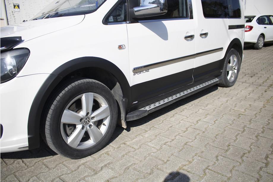 Volkswagen Caddy 2015–2020 Moldingu un arku paplašinātāju komplekts 1 durvis, īsā riteņu bāze Foto 27