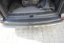 Volkswagen T6 2015–2024 EuroCap aizmugurējā bampera uzlika, karbonizskats (ABS) foto 5