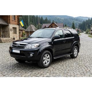 Sānu pakāpieni Allmond Black (2 gab., alumīnijs) Toyota Fortuner 2006–2015 foto 1