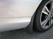 Mercedes C-class W205 2014–2021 Dubļusargi Premium (4 gab.) foto 2